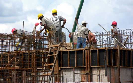 Construção: Confederação reúne-se hoje com Passos Coelho para avisar que só há trabalho até março